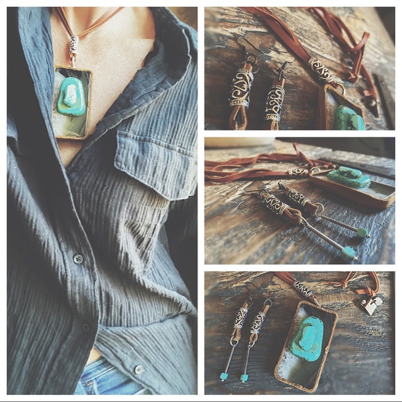 Necklace The Anika Pendant & Earring Set HP๐ต - Picture 7 of 17